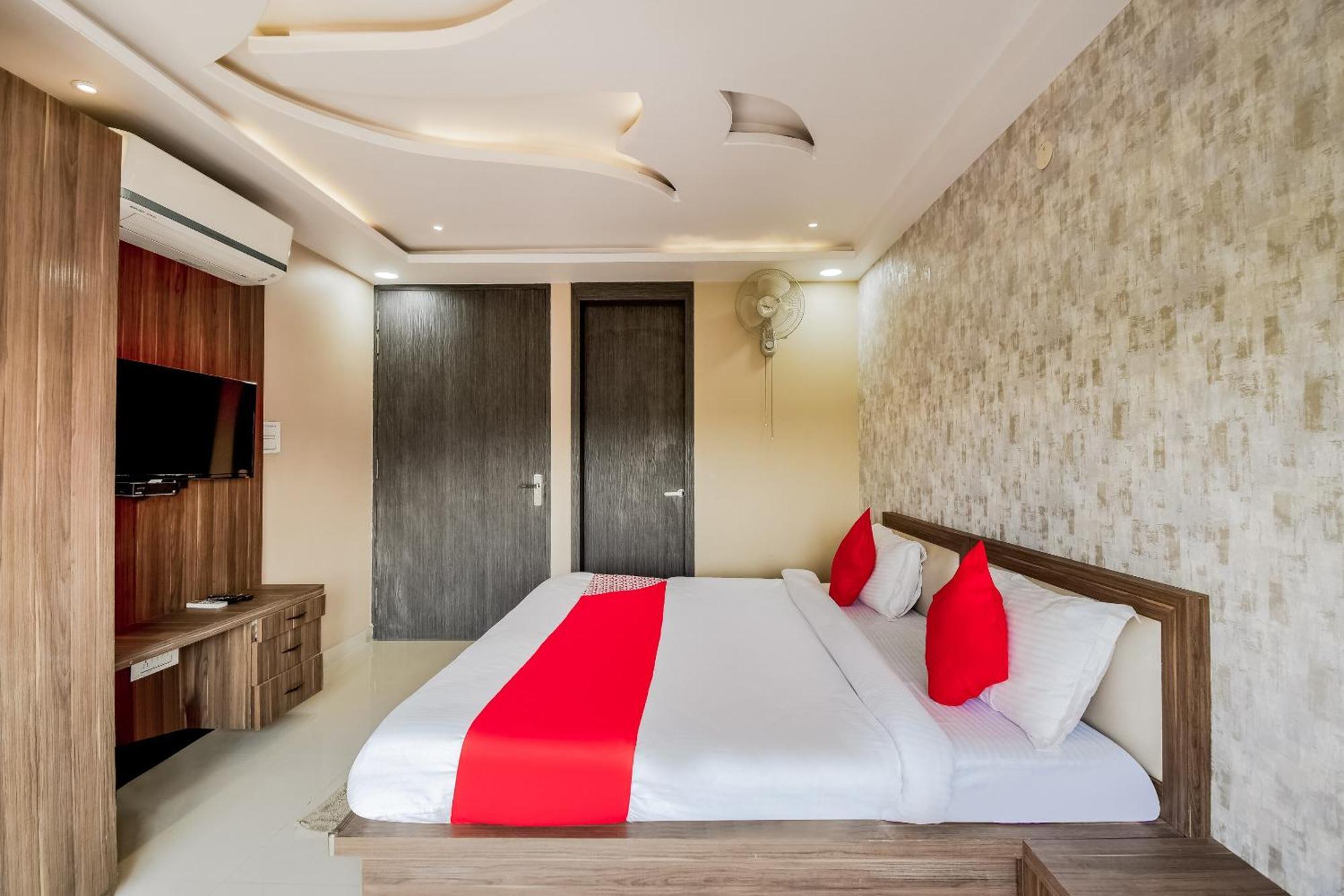 Super Hotel O The Moody Moon Hotel ชัยปุระ ภายนอก รูปภาพ